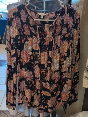 Lucky Brand Black Floral Paisley Peasant Top